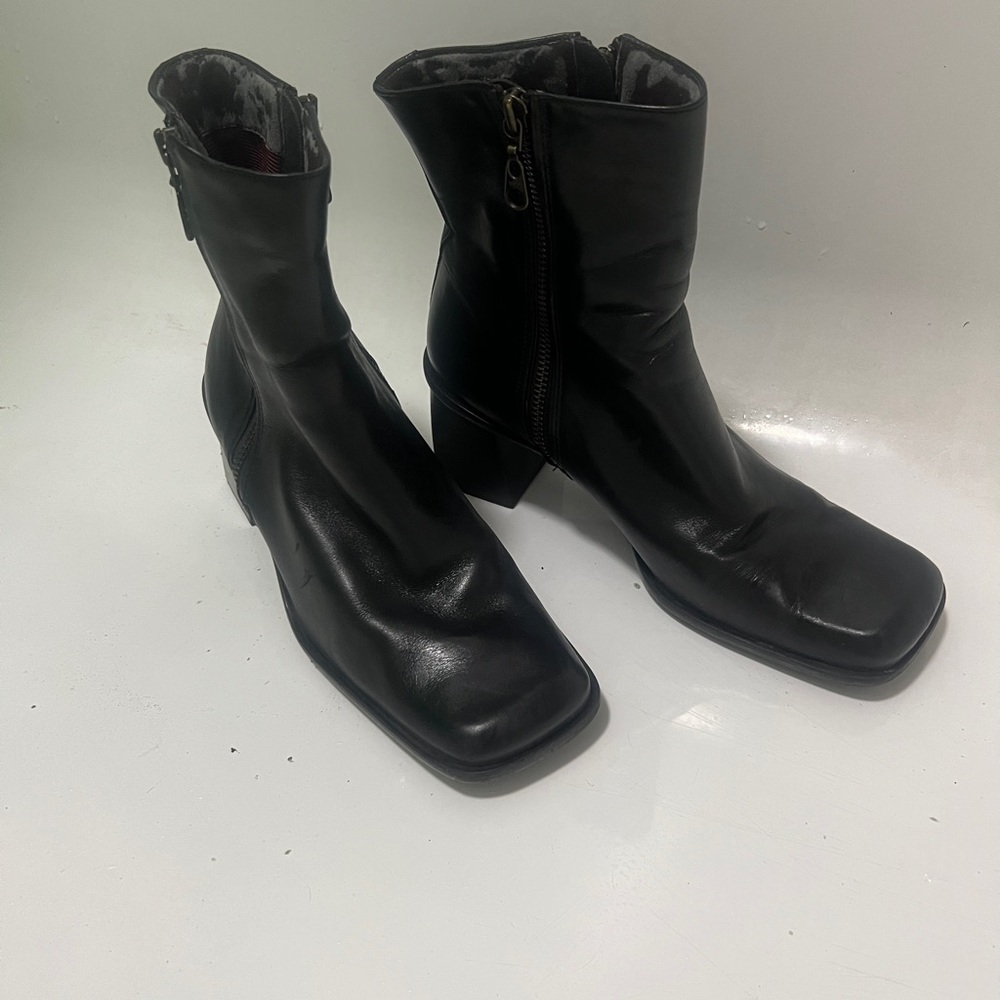 Nine West Double Zip Black Leather Ankle Boots